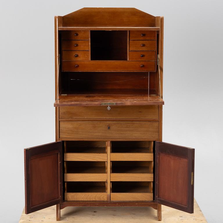 Secretary, Jugend, early 20th century.