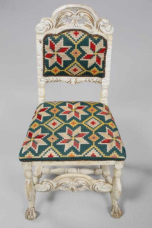 STOLAR, ett par, provinsarbeten, barock 1700-tal.