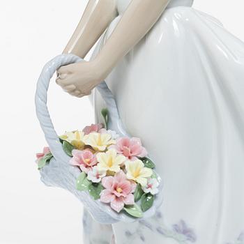 Lladró, figurines, 3 pcs, "Wildflowers", "Floral path" and "Sunday stroll".