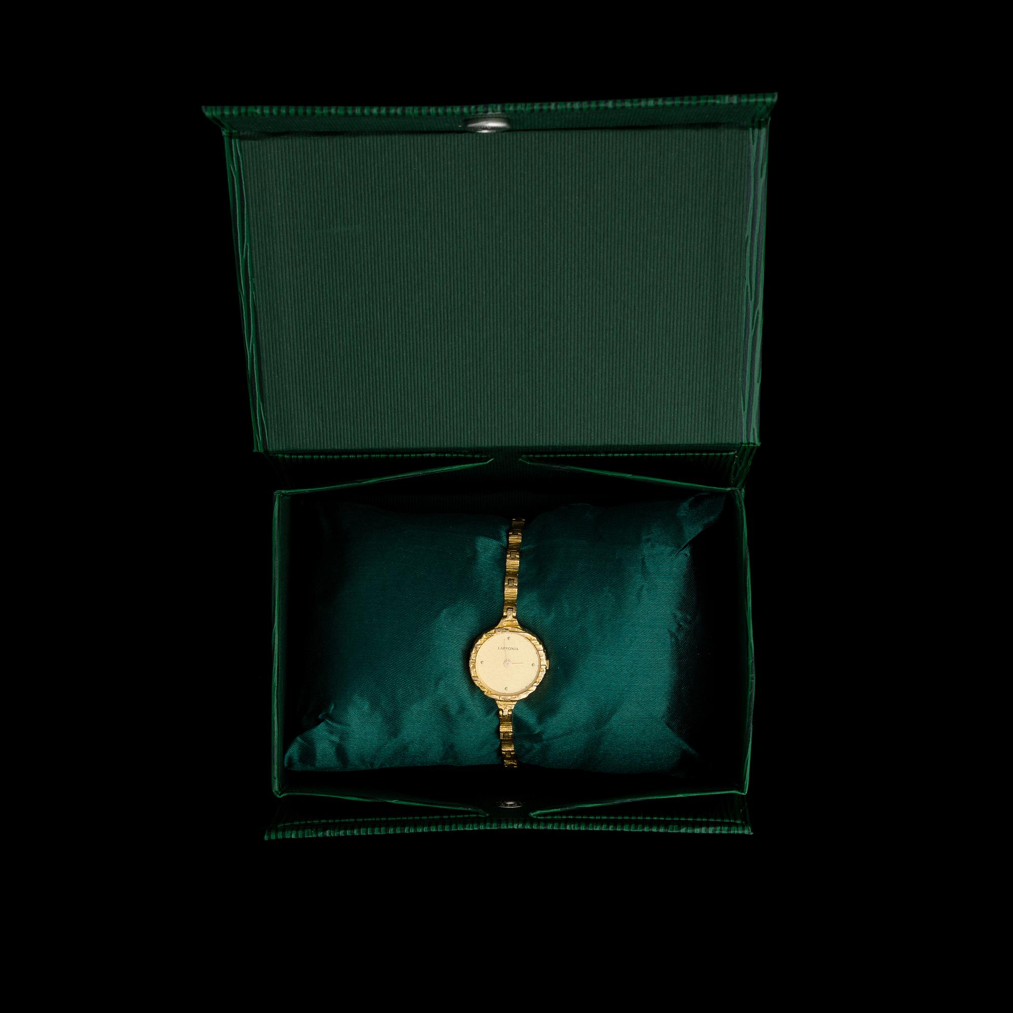 BJÖRN WECKSTRÖM, A WRISTWATCH Coco, 14K gold, Lapponia 1983.