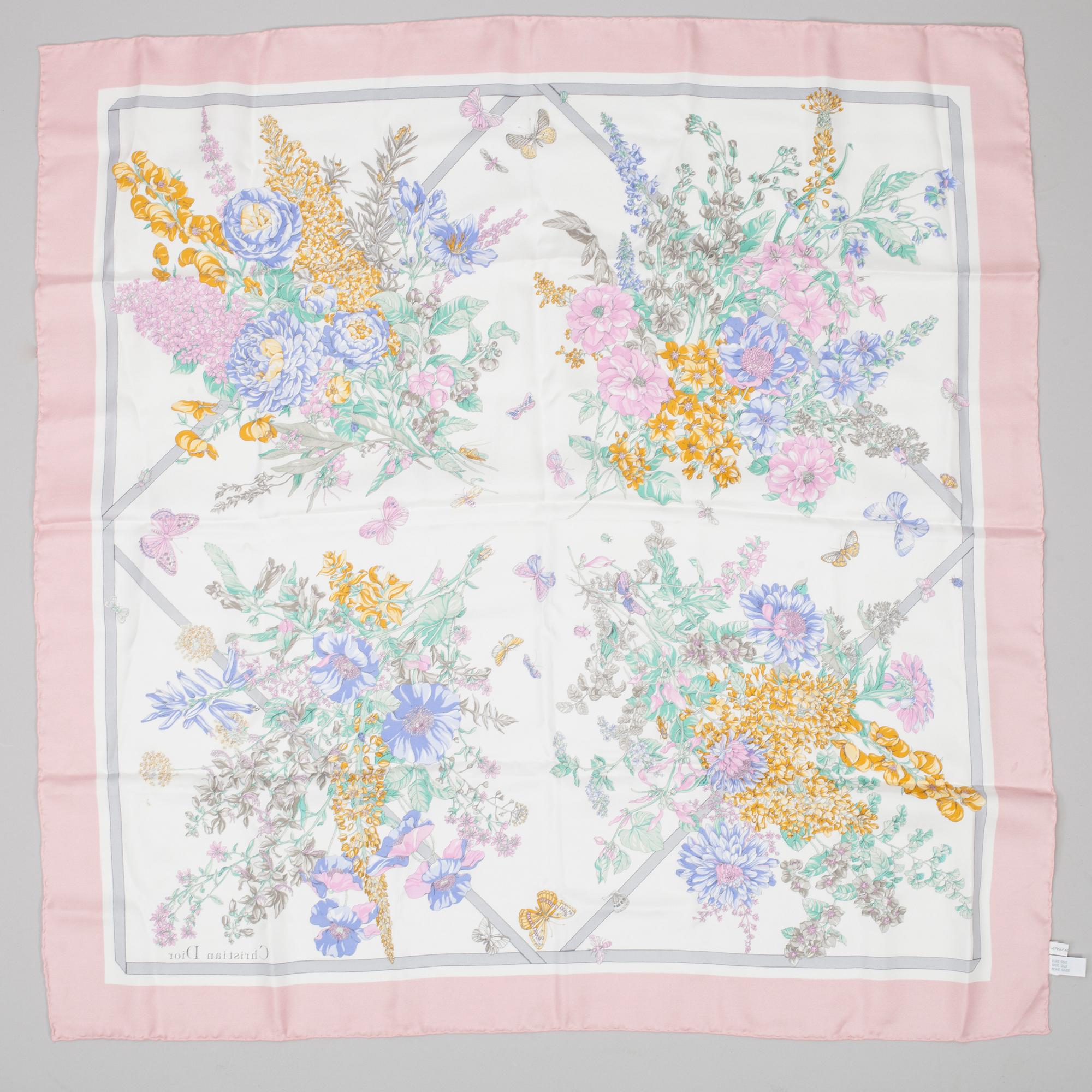 SCARF, Christian Dior.