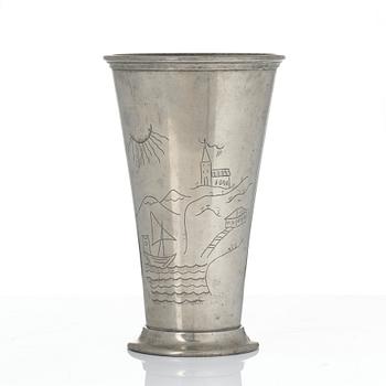 Nils Fougstedt, a set of two vases, Firma Svenskt Tenn, Stockholm, 1927-28.