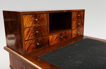 SKRIVBORD, omkring år 1900.