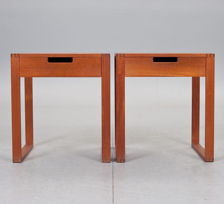 SÄNGBORD, ett par, troligen Ulferts.