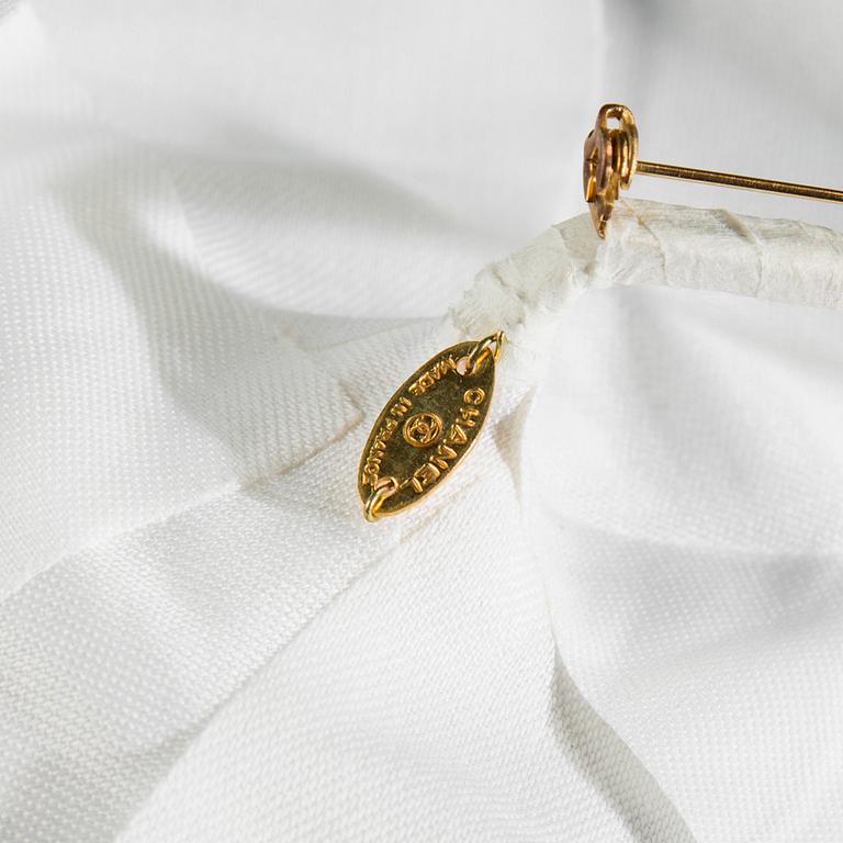 BROSCH, Chanel.