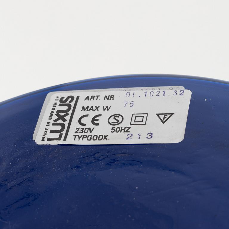 A pair of blue glass table lights, Luxus, Vittsjö.