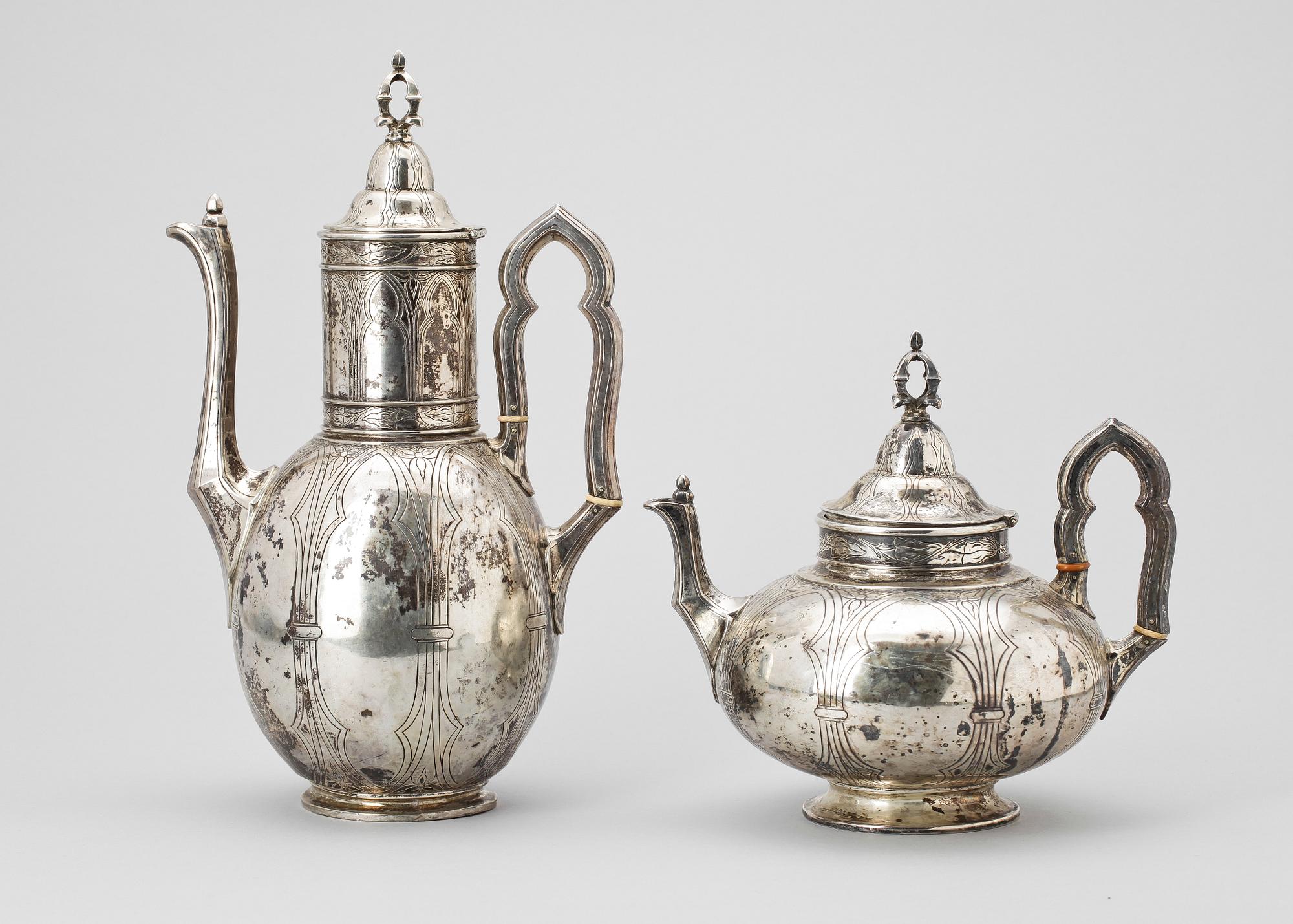 KAFFE SAMT TEKANNA, silver, Köpenhamn, Danmark, 1866. Tot vikt ca 1522.