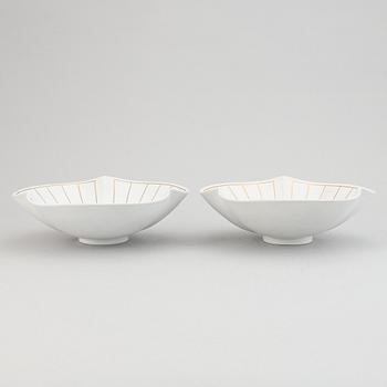 Wilhelm Kåge, two stonewate 'Guldsurrea' bowls, Gustavsberg Studio.