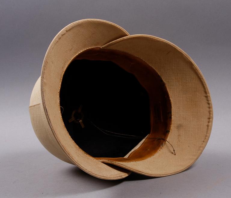 HJÄLM, märkt O. Jensen, Kristianstad. Omkring 1900.