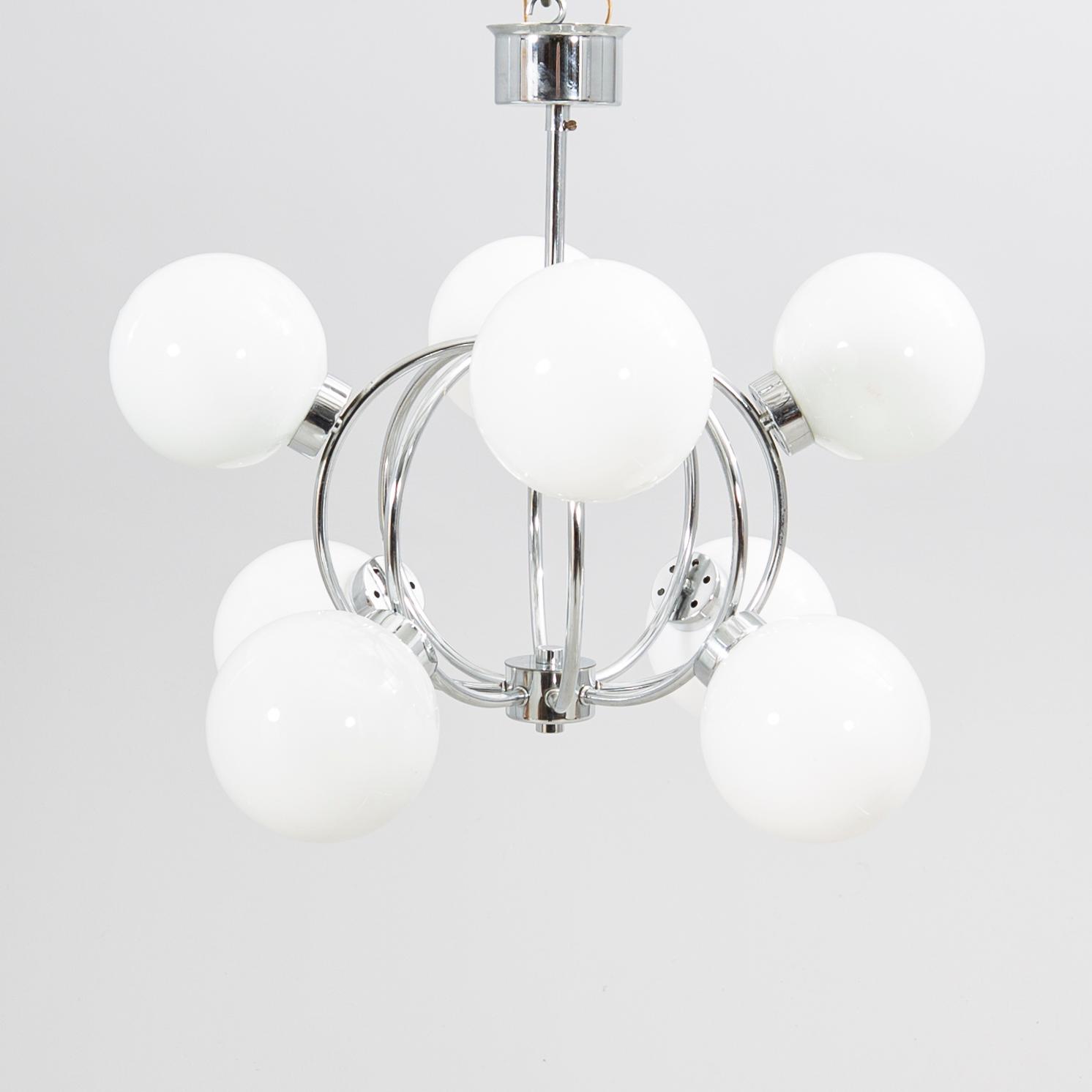 Taklampa 1900-taelts första hälft.