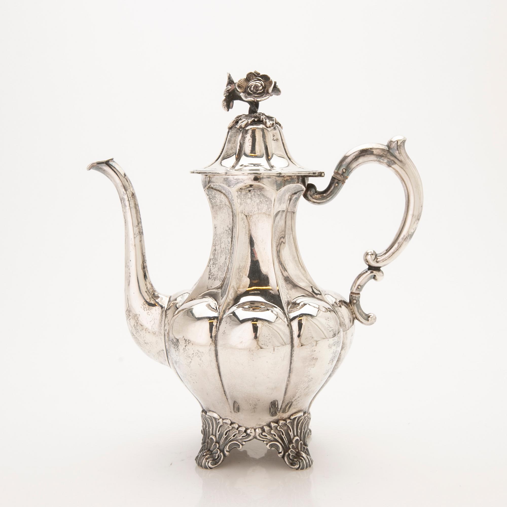 Coffee pot, silver, Dufva AG, Stockholm, 1918.