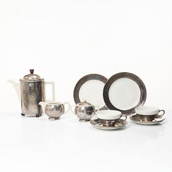 Württembergische Metallwarenfabrik (WMF), A 7 piece silverplated coffee set.