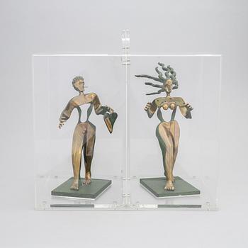 Timo Solin, a pair of bronze sculptures, signed and numbered 47/100.