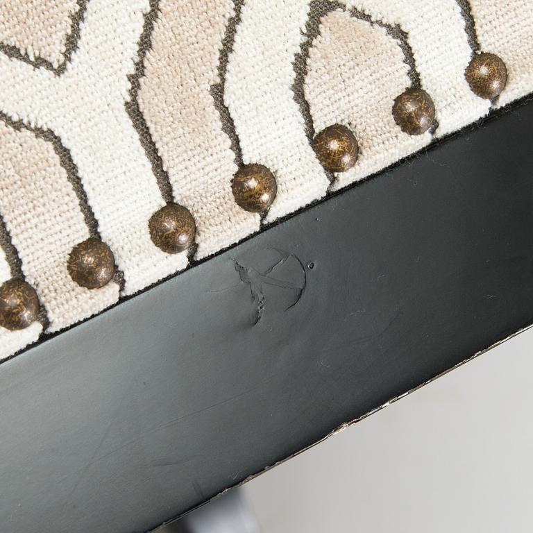 Nojatuoli, "Goldoni" Eichholtz 2000-luku.