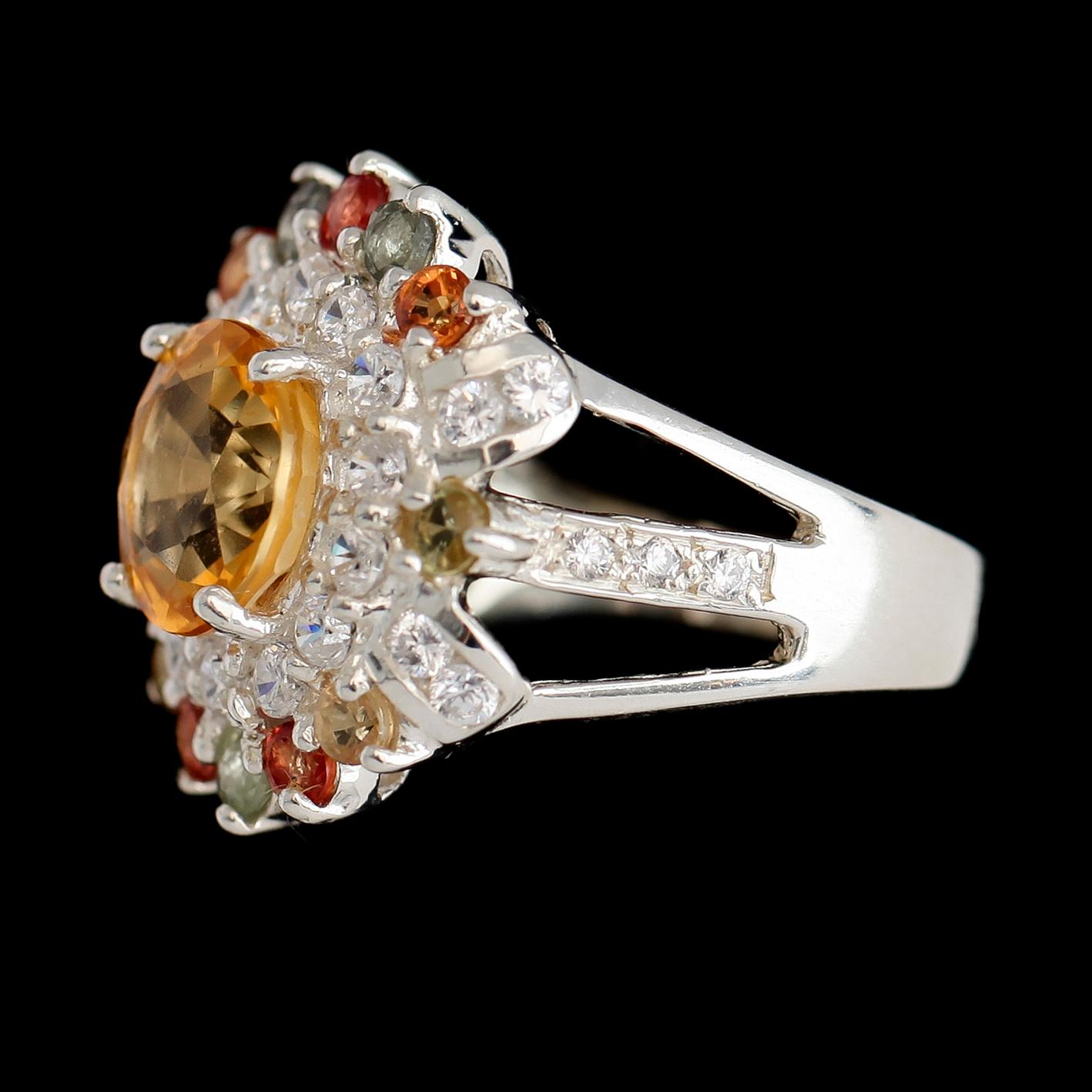 RING, vitguldspläterat sterlingsilver, gul citrin ca 2.80 ct, olikfärgade samt vita safirer tot ca 1.20 ct.