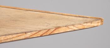 FÄLLBORD, av Carl Hollst (mästare i Eskilstuna 1787-1830).