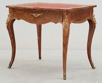 DAMSKRIVBORD, Louis XV-stil, Frankrike, troligen omkring 1900.