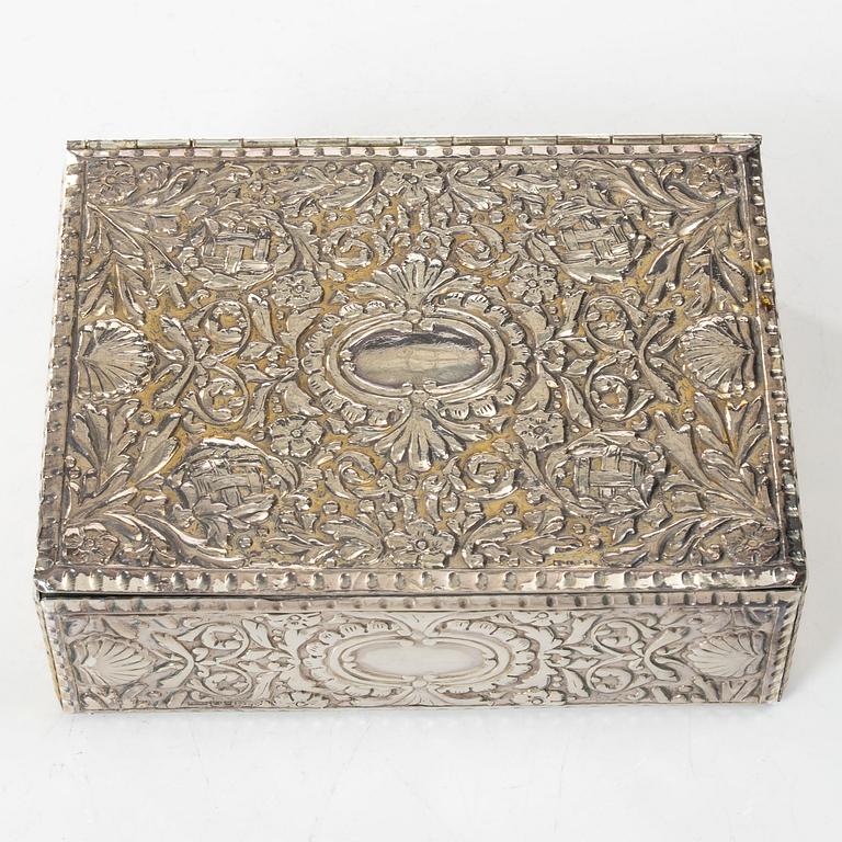 Jewellery box, sterling silver, 20th Century.