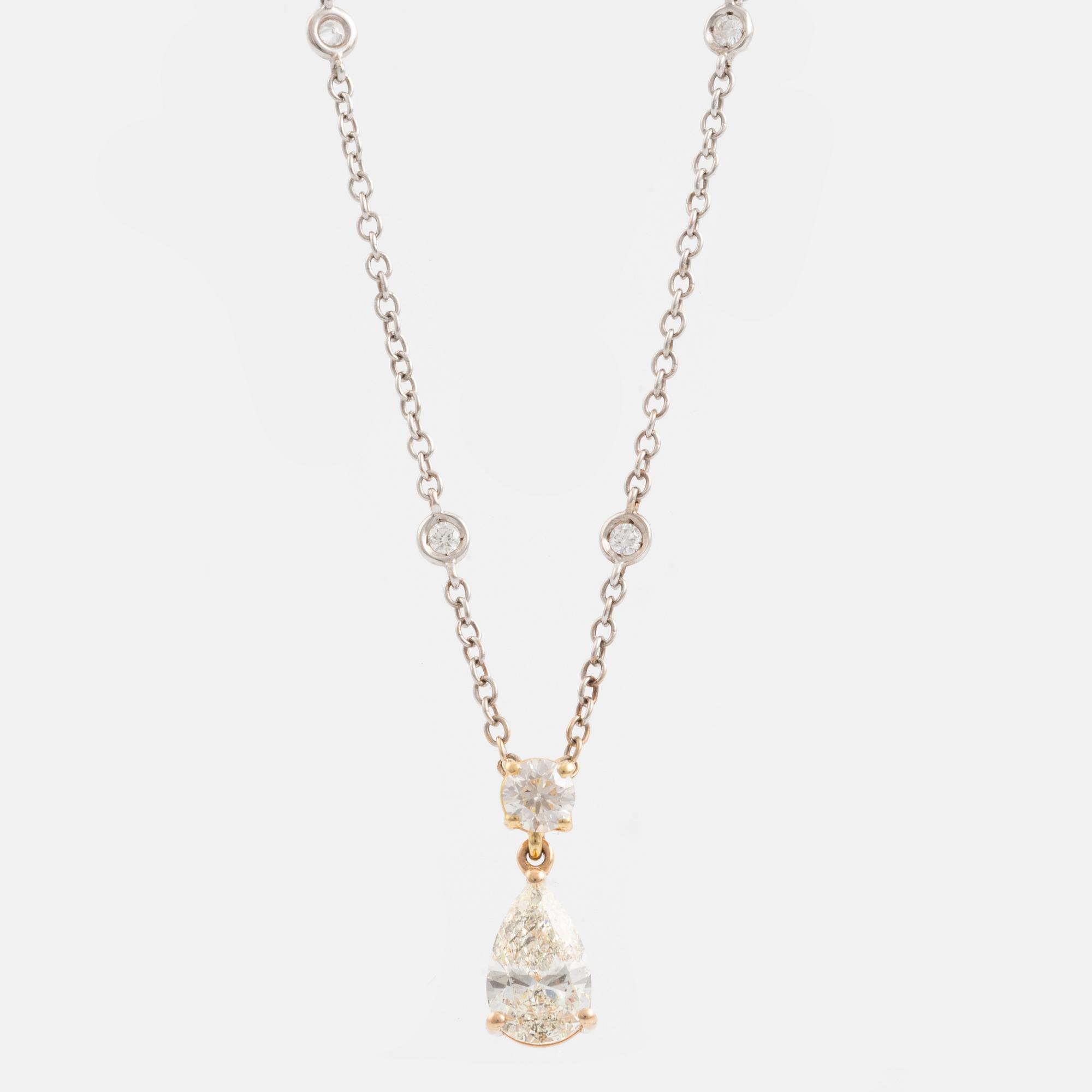 Necklace with pear-shaped diamond and brilliant-cut diamonds.
