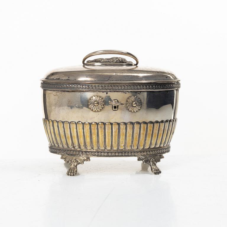 C.G. Hallberg, A Swedish silver sugar casket, Gustavian style, Stockholm 1915.