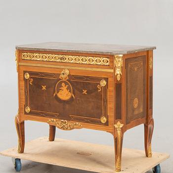 A Gustavian style bureu first half of the 20th century.