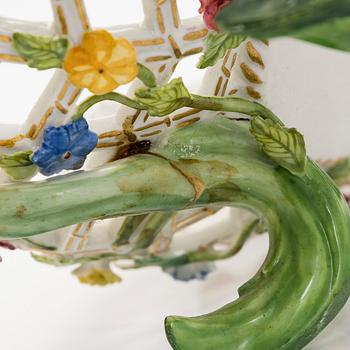 Jardinière, porcelain, Imperial Porcelain Factory, Alexander II, 1855–81.