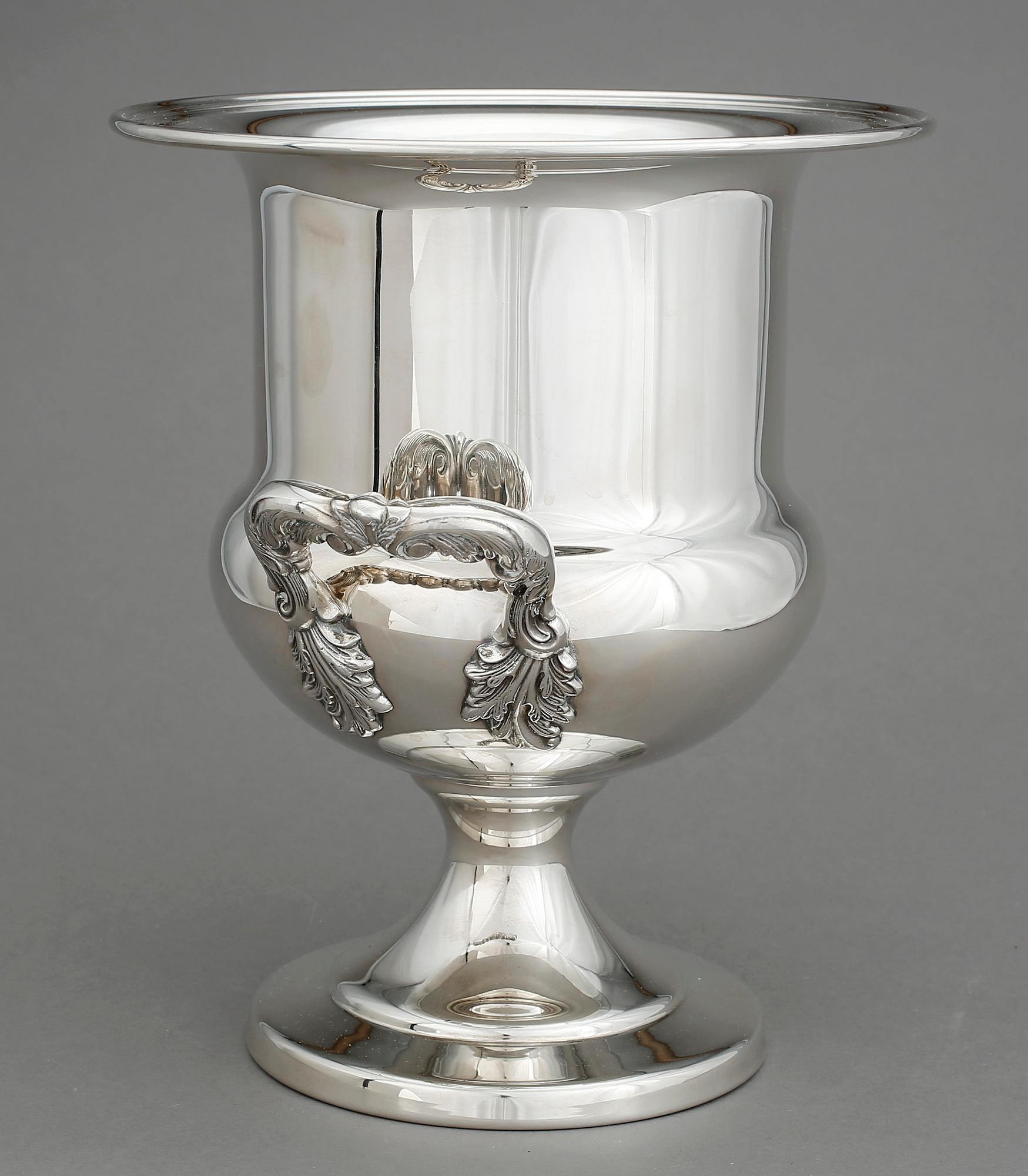 CHAMPAGNEKYLARE, 1900-tal.