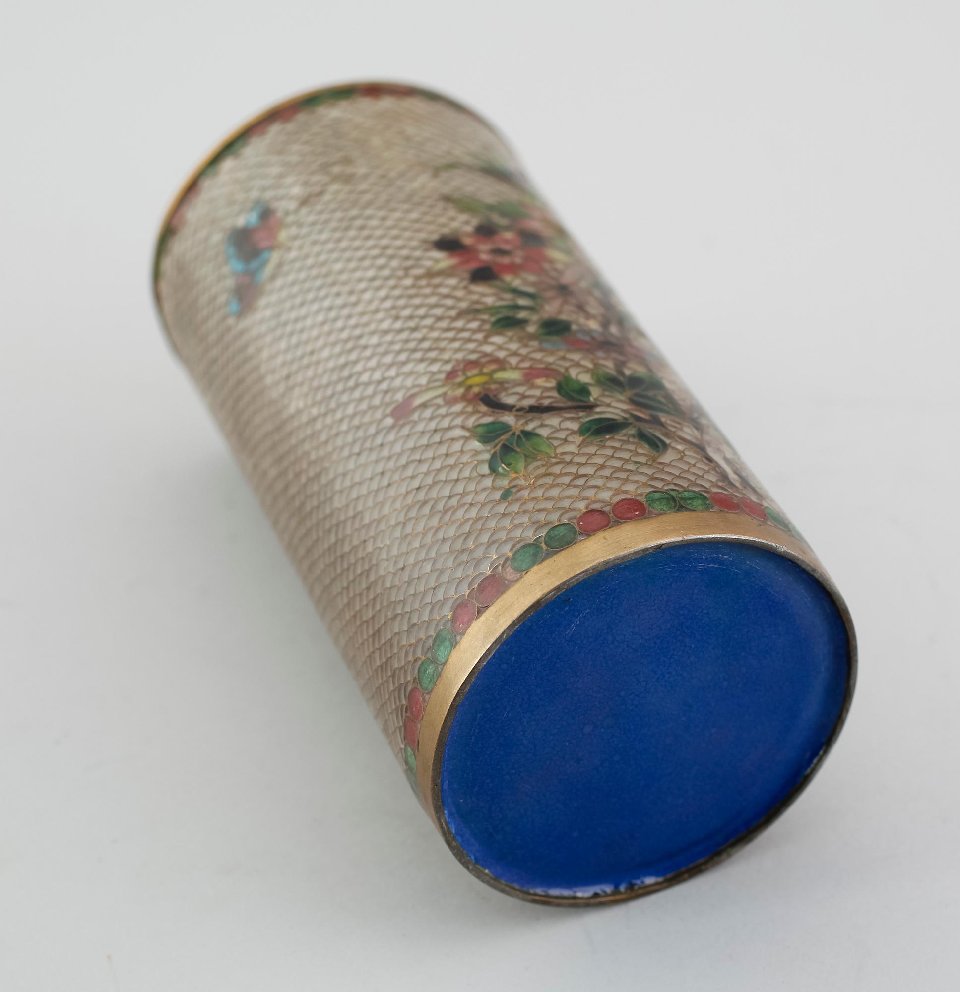 PENSELVAS, glas, mässing och emalj, 1800-tal.