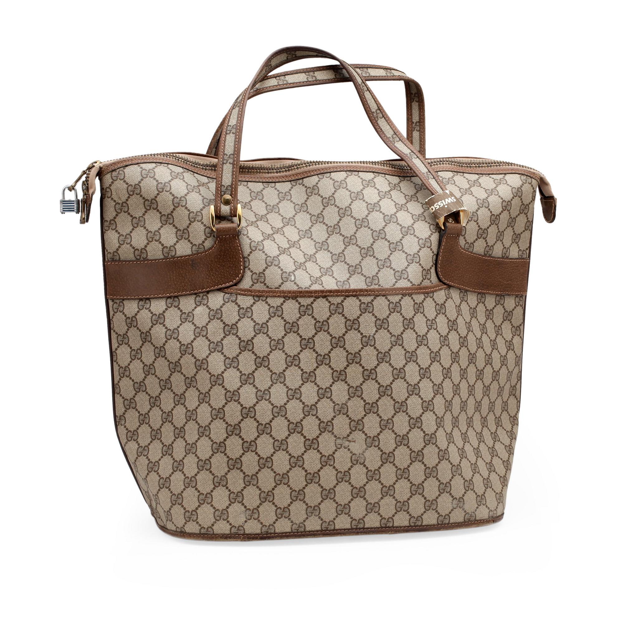 GUCCI, axelremsväska / bag.