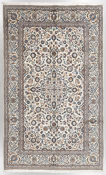 A Keshan rug, 316 x 200 cm.