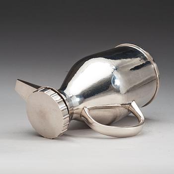 A Sigurd Persson thermos, Stockholm 1970, silversmith Johann Wist.