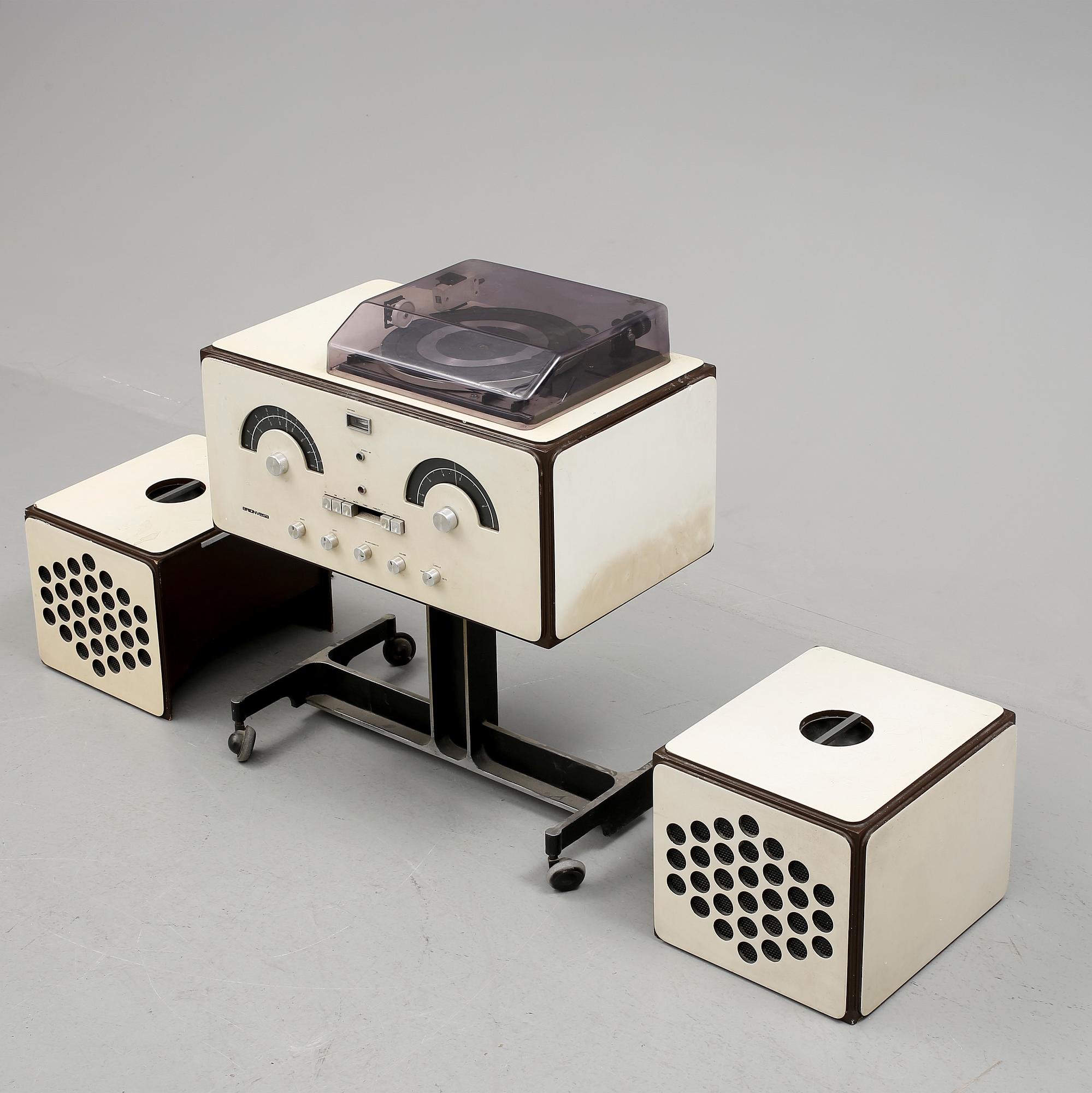 RADIO och GRAMMOFON, RR-126-fo-st, Achille och Pier Giacomo Castiglione, Brionvega, Italien, formgiven 1965.