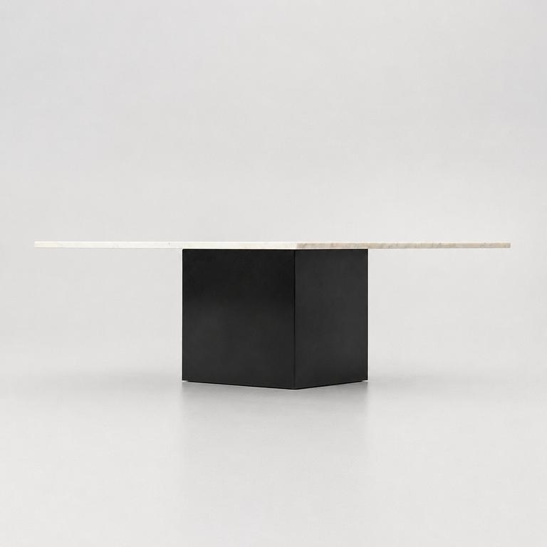 Coffee table, late 20th/early 21st century.