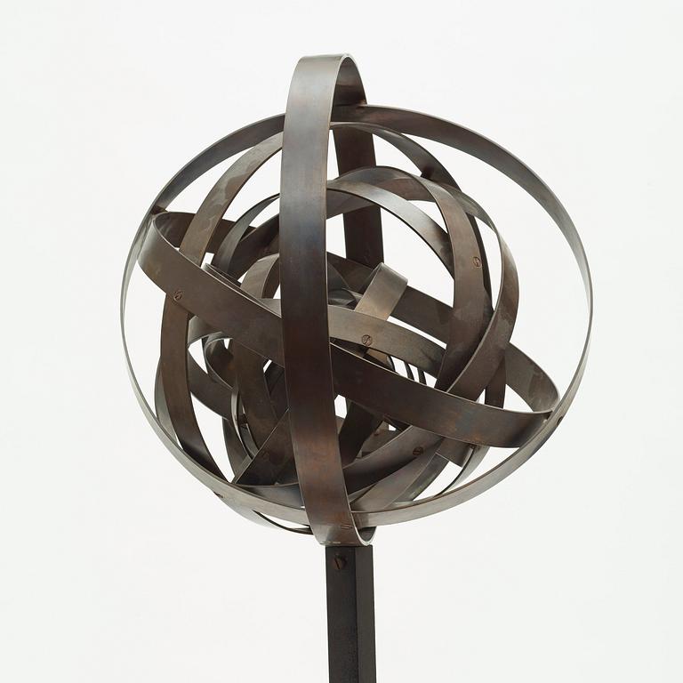 Arne Jones, "Ställbart universum".