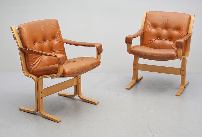 FÅTÖLJER, ett par, Westnofa Furniture, Norge, 1900-talets andra hälft.