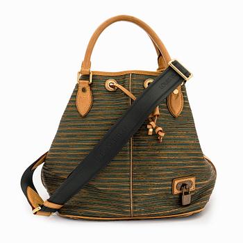 Louis Vuitton, an "Eden Neo" bag.