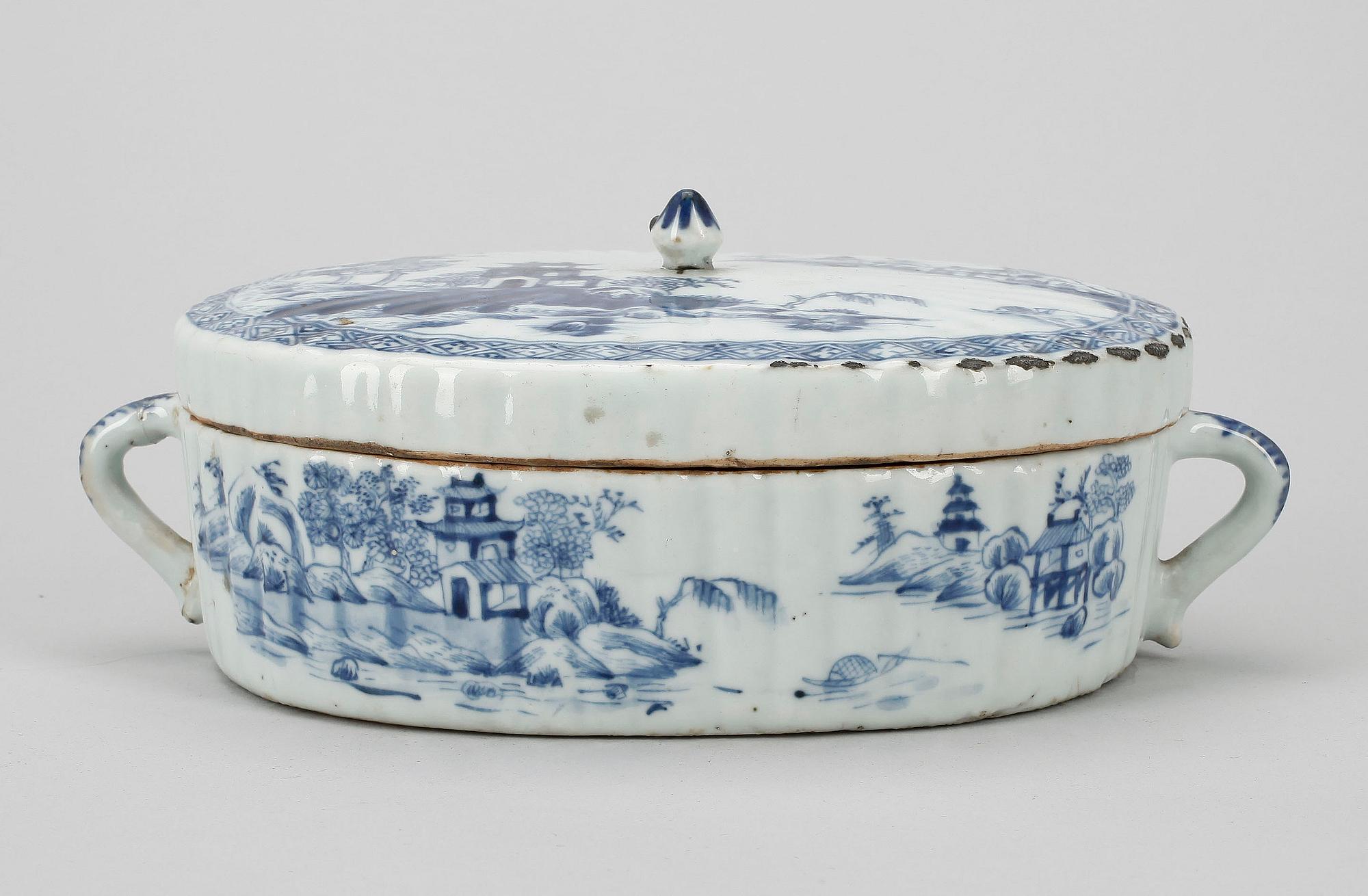 PASTEJFORM med LOCK, porslin, Kina, Qing dynastin, Qianlong (1736-1795).