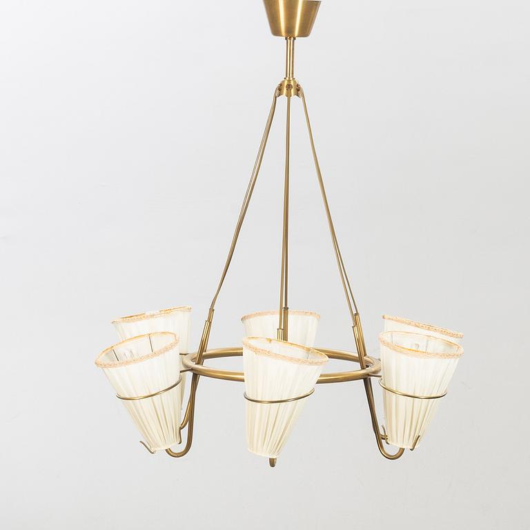 TAKLAMPA 1900-talets mitt.