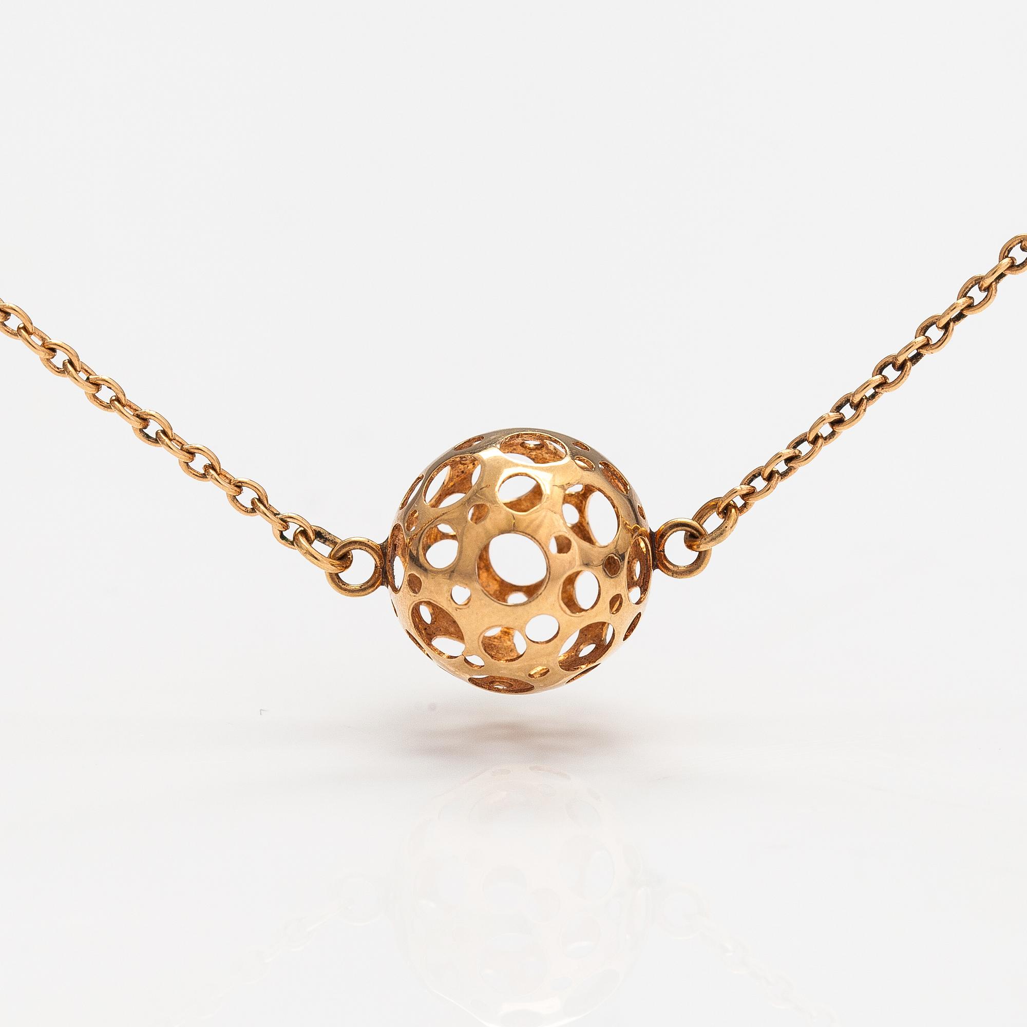 Liisa Vitali, Halsband och ring "Leppäkerttu", 14K guld. Westerback, Helsingfors 1970.