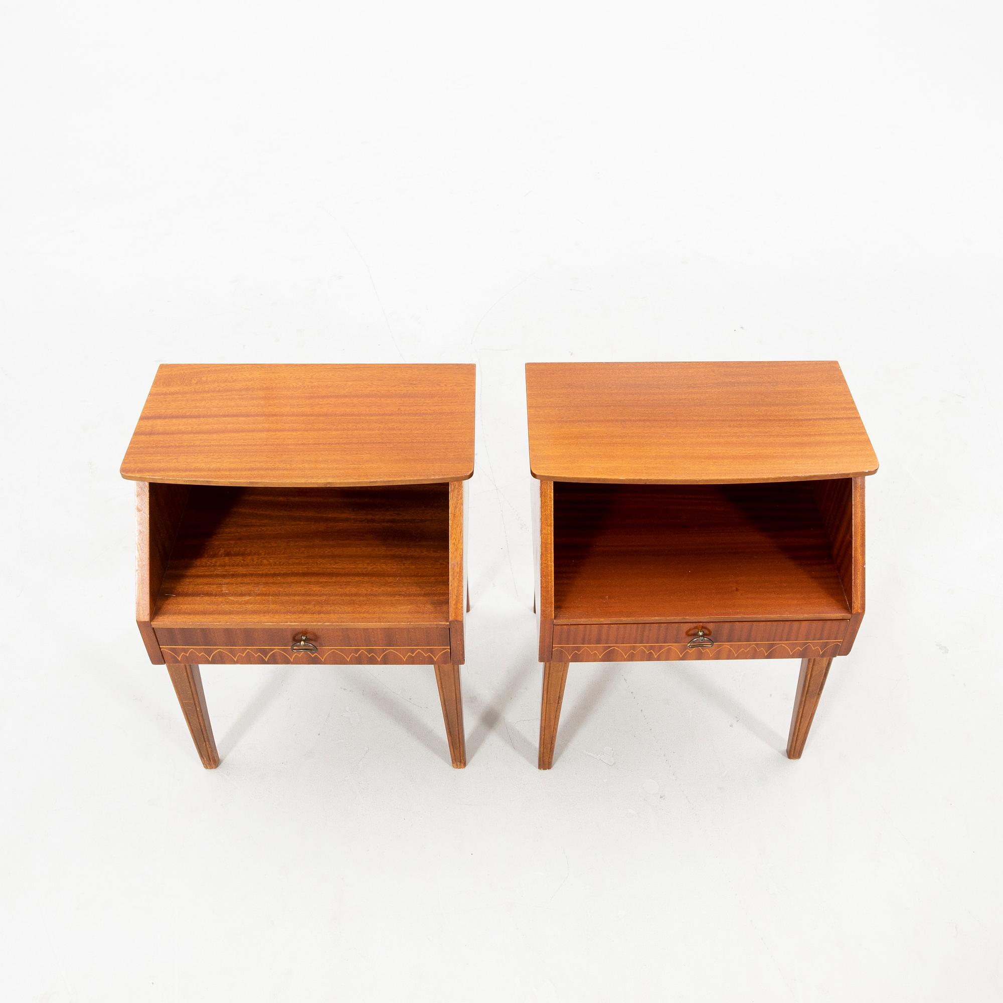 Sängbord ett par 1950-tal.