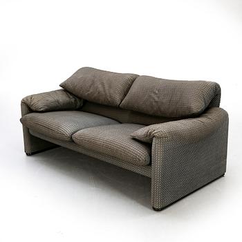 Vico Magistretti, soffa "Maralunga"för Cassina 1900-talets senare del.