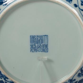 A set of three blue and white lotus dishes, Qing dynasty (1644-1912) with Qianlongs, Jiaqing and Daoguangs seal mark.