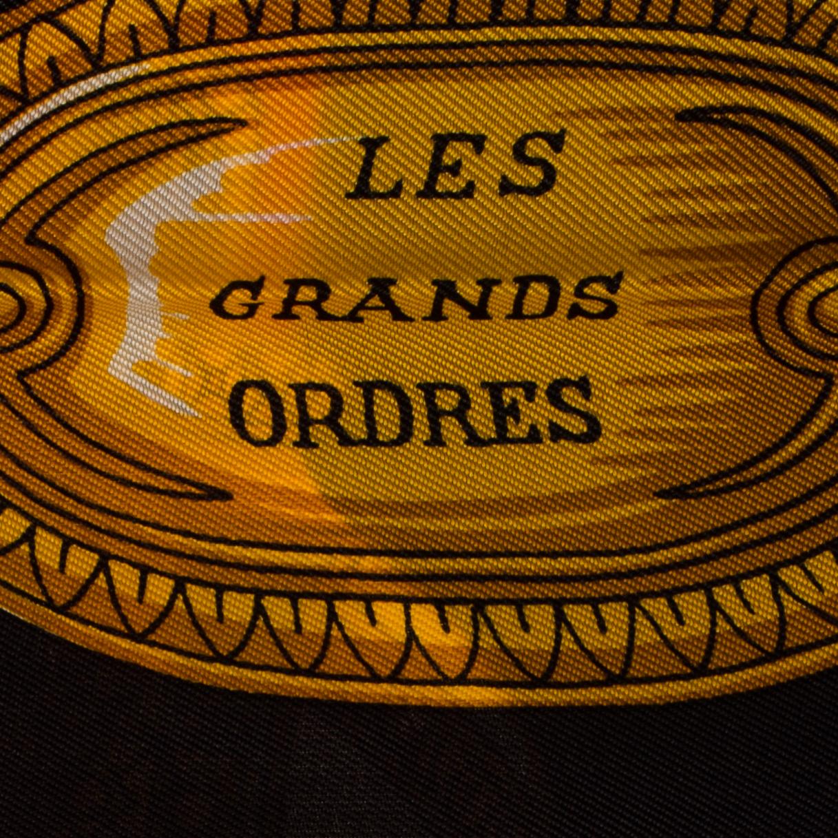 SCARVES, 4 st, silke, Gianni Versace, Cartier, YSL.
