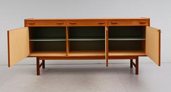 SIDEBOARD, Ulferts, 1900-talets andra hälft.