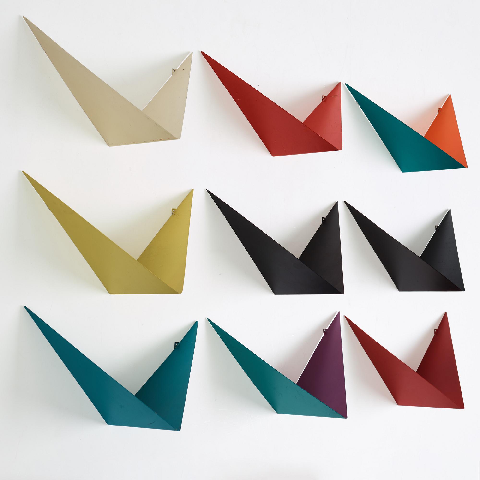 POUL CADOVIUS, "Butterfly" a set of 9 shelves, Danmark 1950-60's.