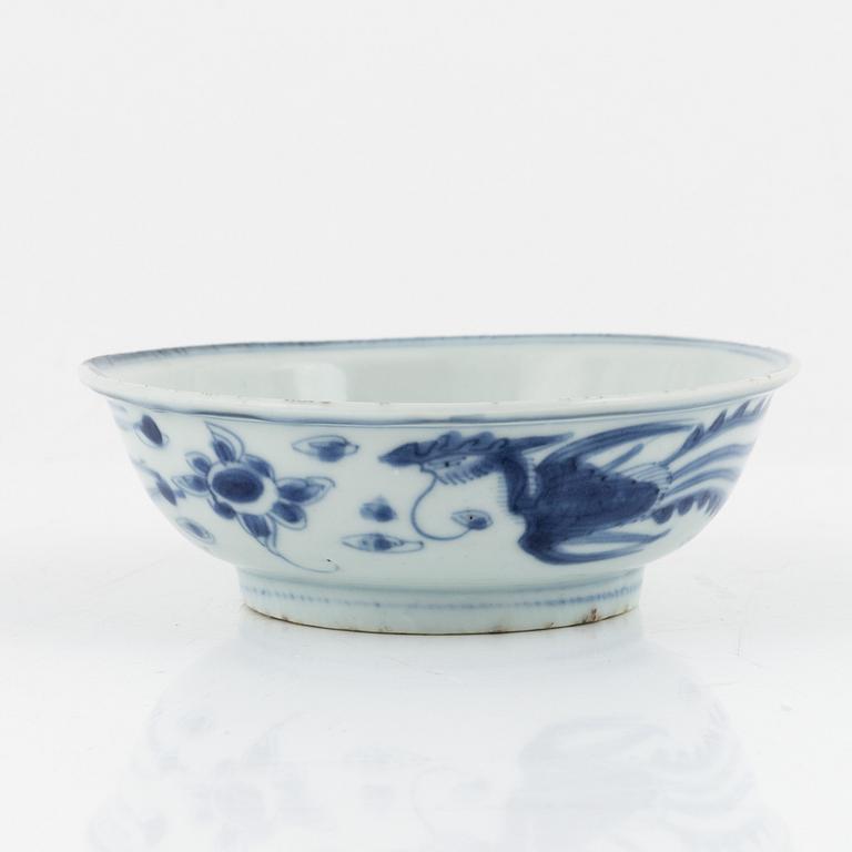 A blue and white porcelain bowl, Ming dynasty (1368-1644).