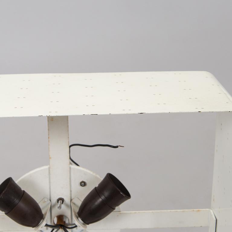 Paavo Tynell, taklampa, "Tähtitaivas" (Stjärnhimmel), Taito, 1950-tal.