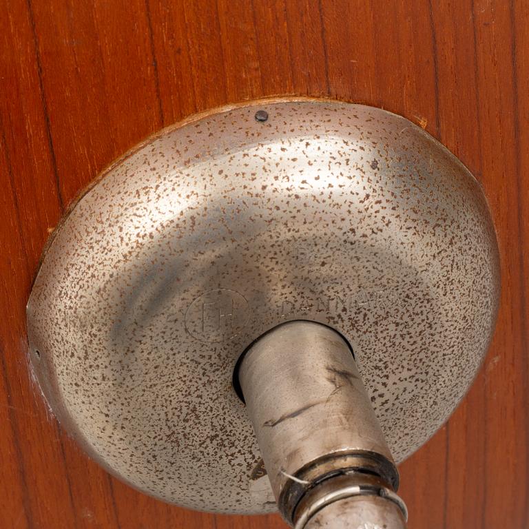 Arne Jacobsen, a 'Series 7' desk chair, Fritz Hansen, Denmark, 1950's/60's.