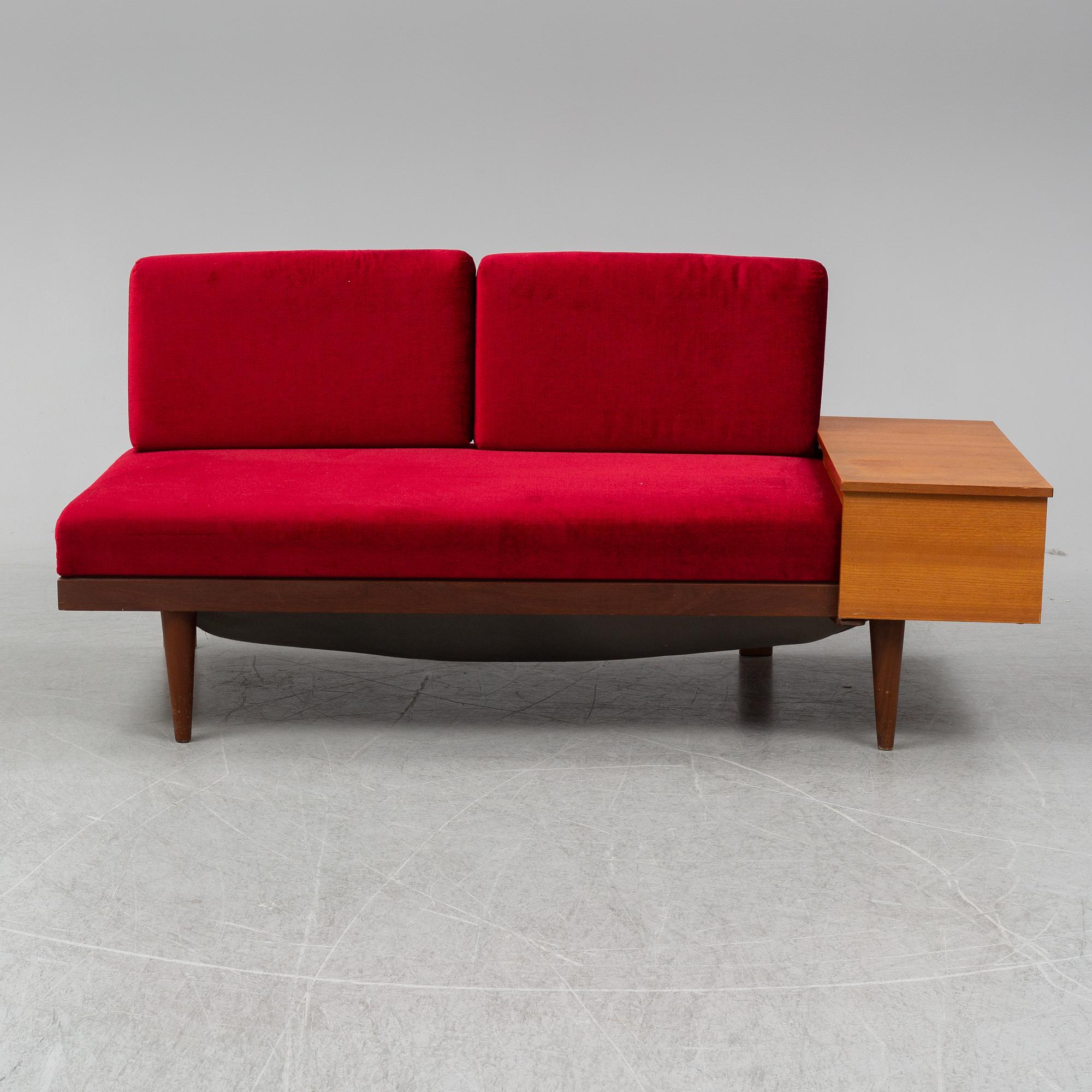 HALDOR VIK & INGMAR RELLING, a daybed and a coffee table from the 'Svane'-series, Ekornes, Norway, 1970's.
