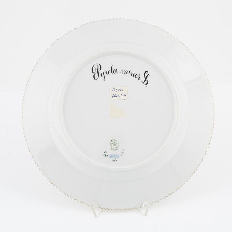 A 'Flora Danica' porcelain plate, Royal Copenhagen, Denmark, 1985-91.
